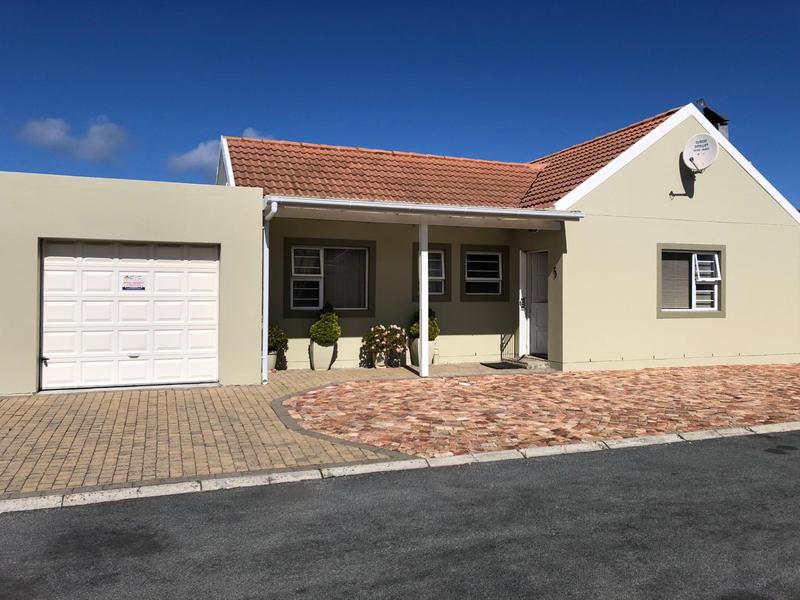3 Bedroom Property for Sale in Franskraal Western Cape